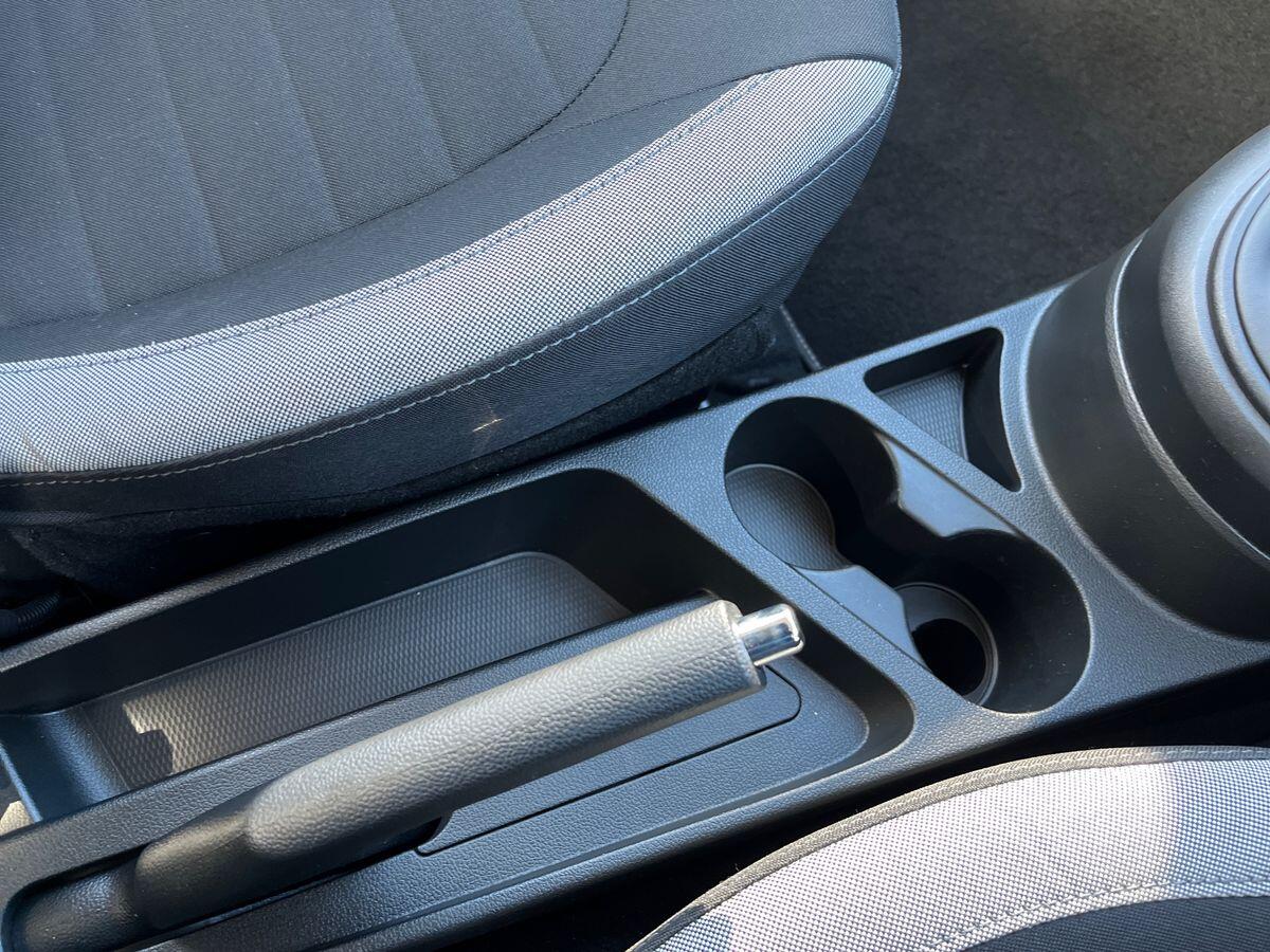 Used Hyundai i10 2023 for sale - 77916616: Photo 37