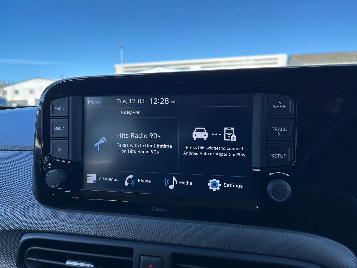 Used Hyundai i10 2023 for sale - 77916616: Photo 9