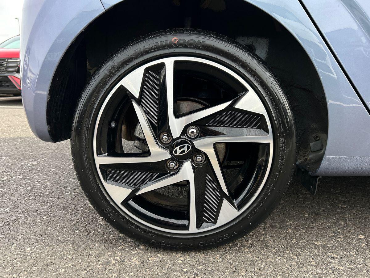 Used Hyundai i10 2024 for sale - 76299975: Photo 11