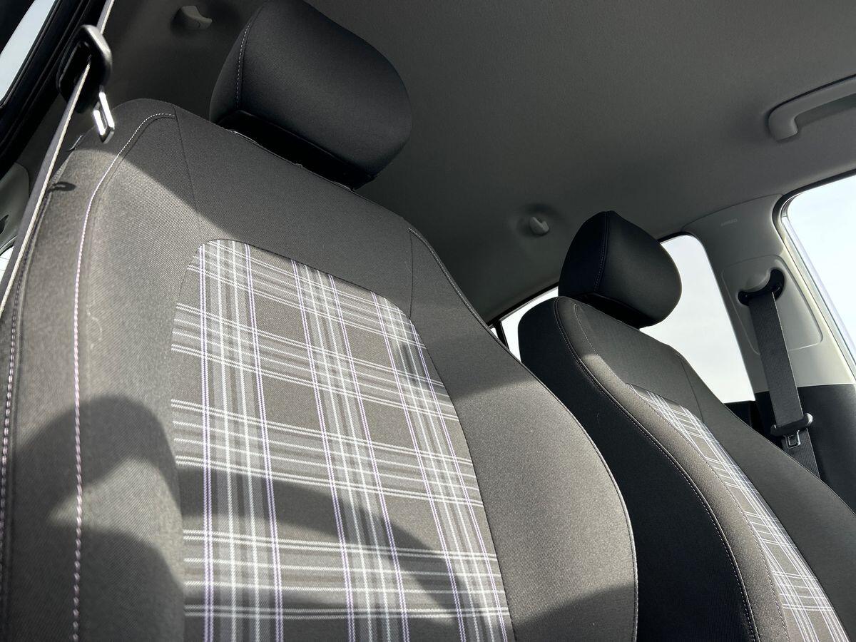 Used Hyundai i10 2024 for sale - 76299975: Photo 19