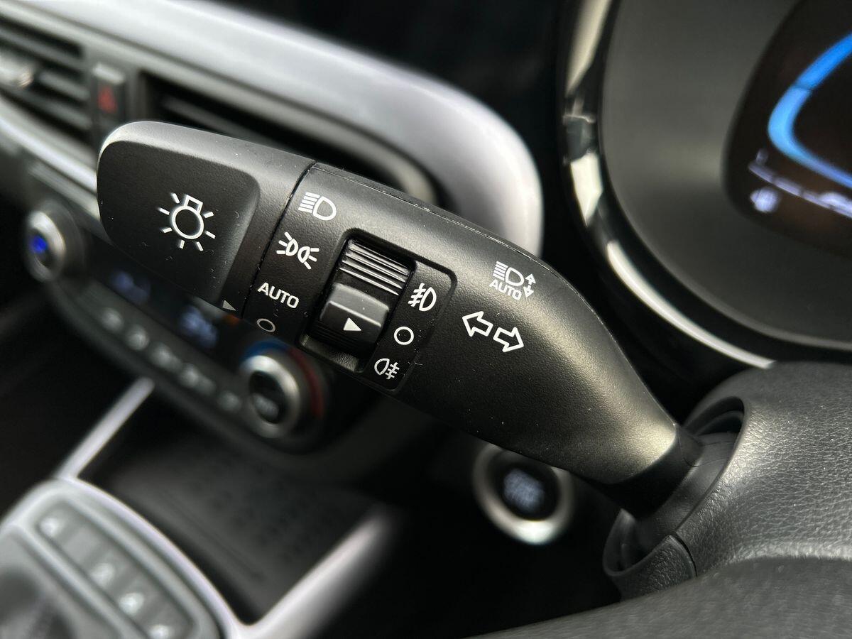 Used Hyundai i10 2024 for sale - 76299975: Photo 25