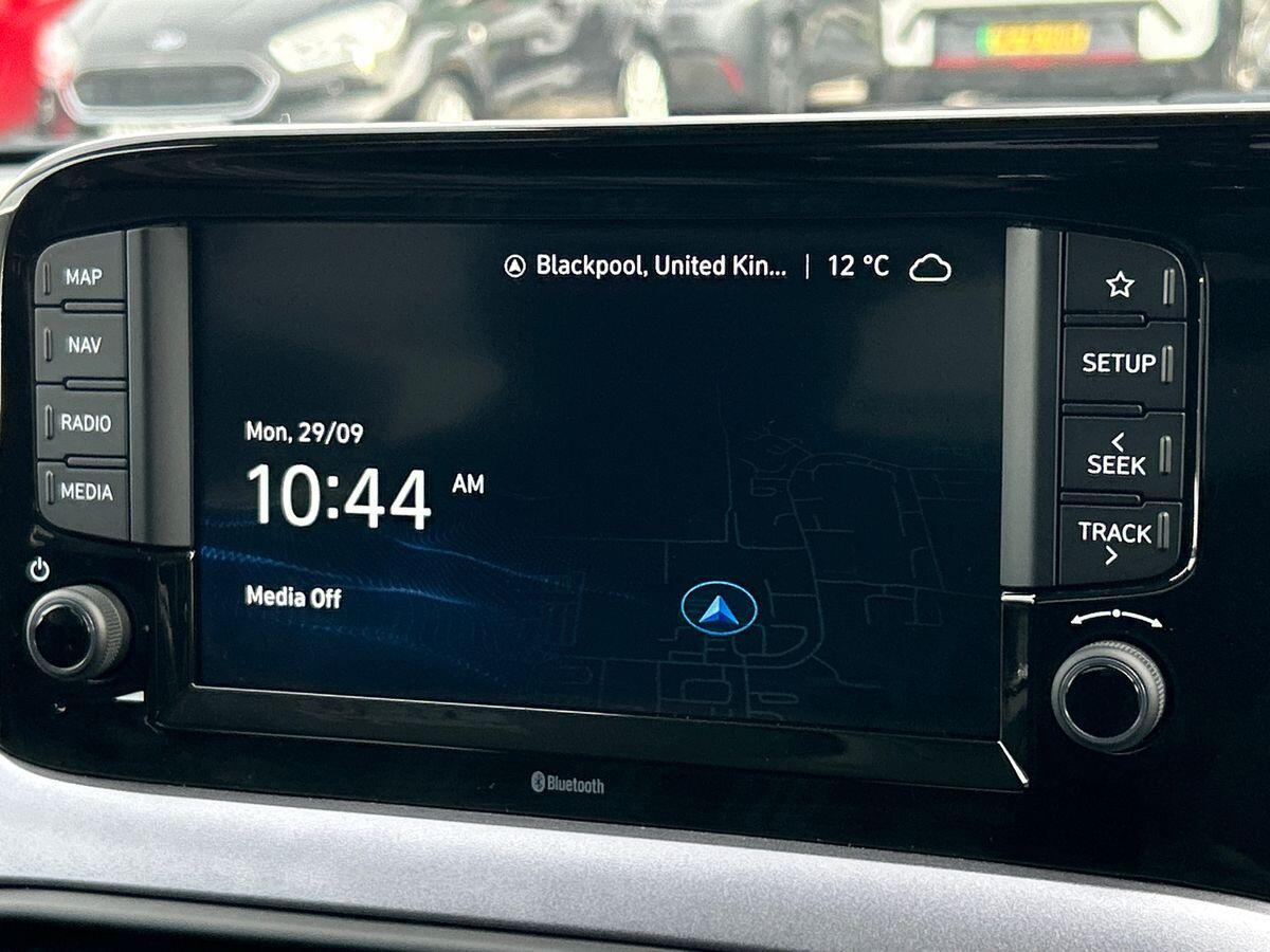 Used Hyundai i10 2024 for sale - 76299975: Photo 34