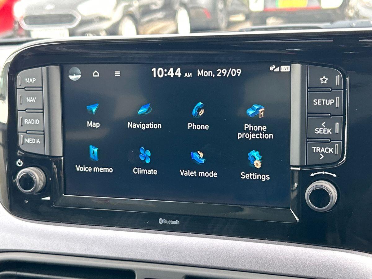 Used Hyundai i10 2024 for sale - 76299975: Photo 35