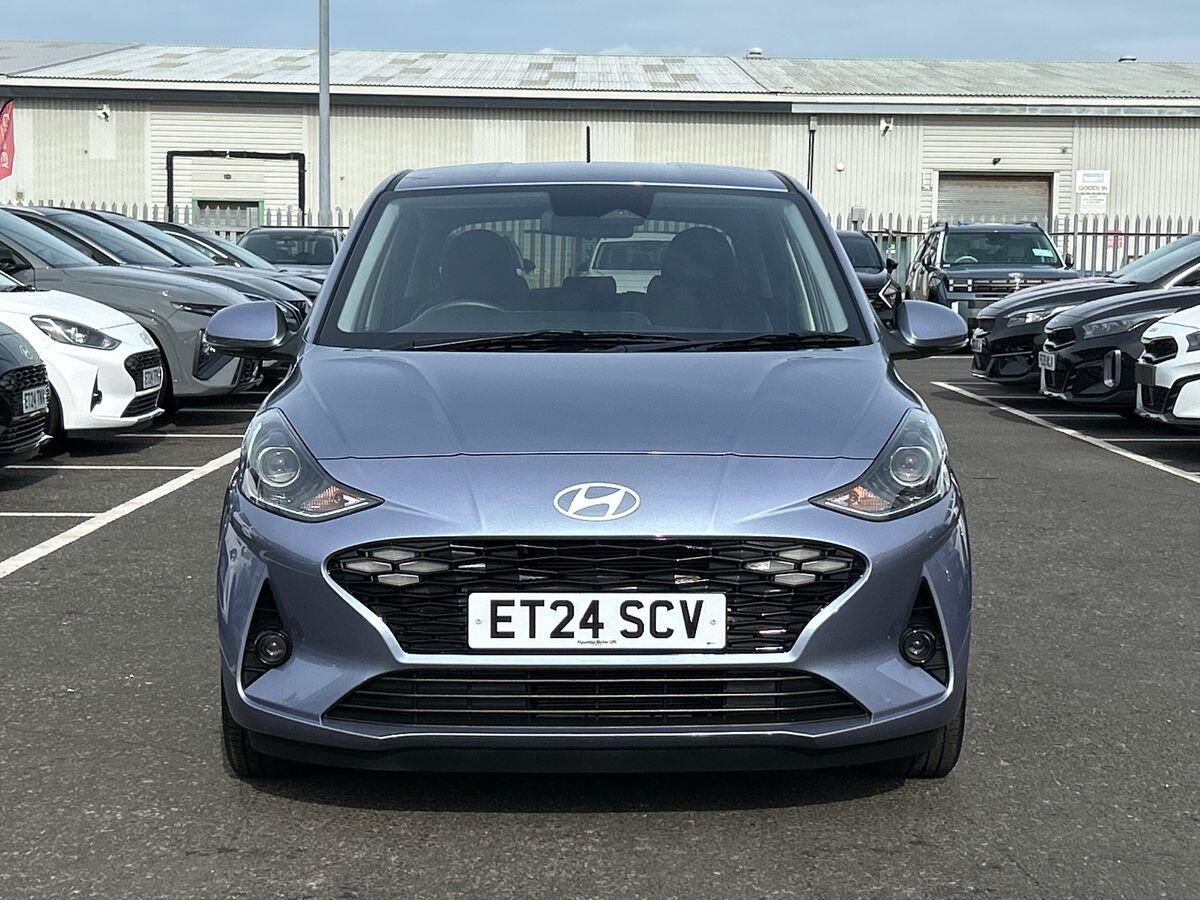 Used Hyundai i10 2024 for sale - 76299975: Photo 4
