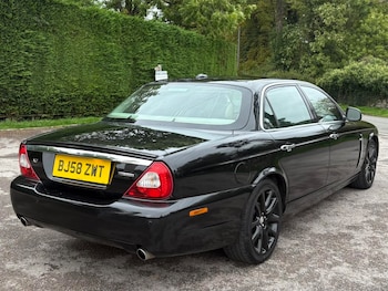 Used Jaguar XJ 2008 for sale - 76105364: Photo