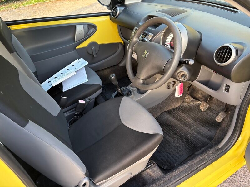 Used Peugeot 107 2008 for sale - 76603760: Photo 12