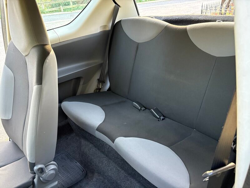 Used Peugeot 107 2008 for sale - 76603760: Photo 14