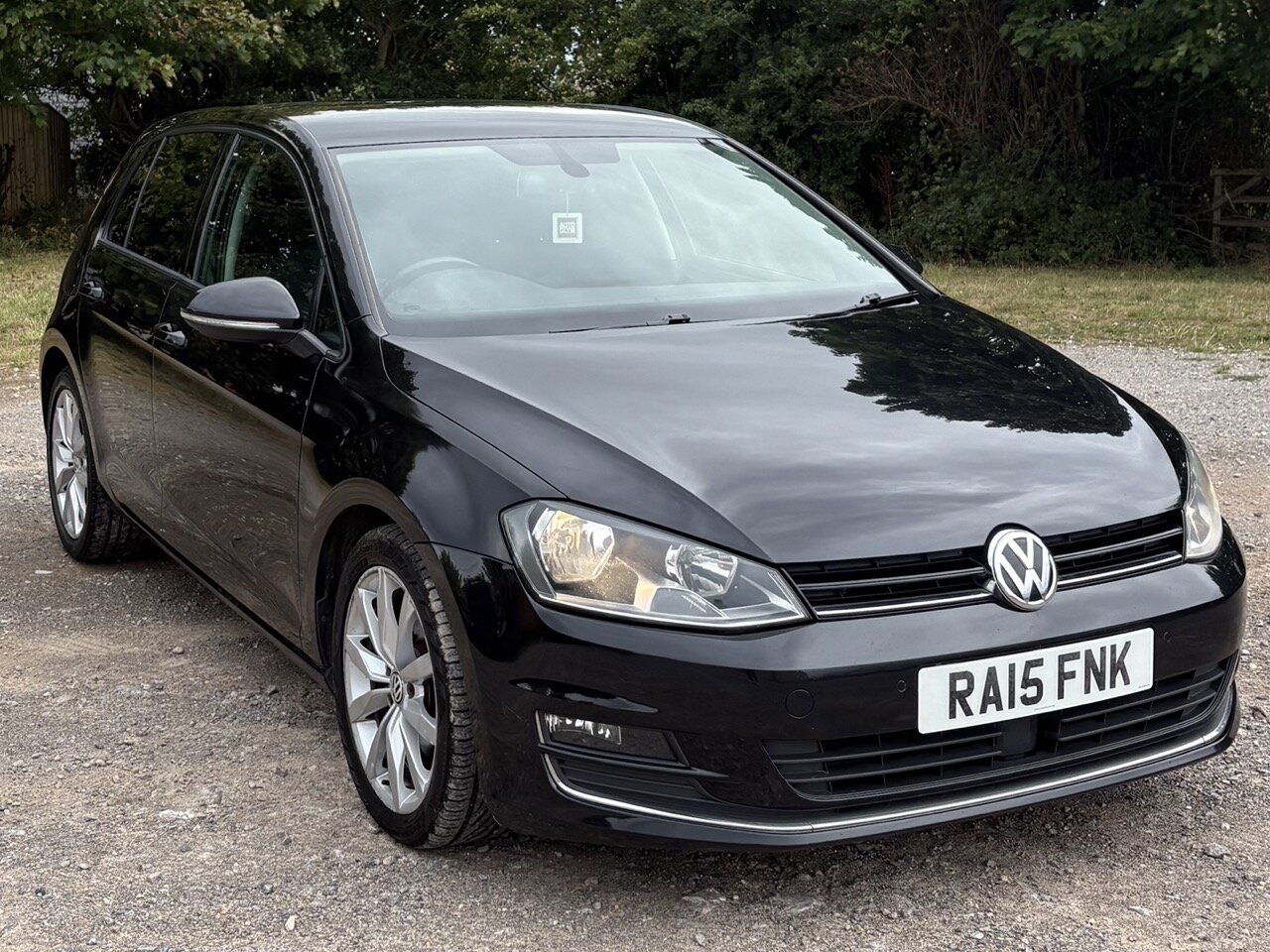 Used Volkswagen Golf 2015 for sale - 76105357: Photo 1