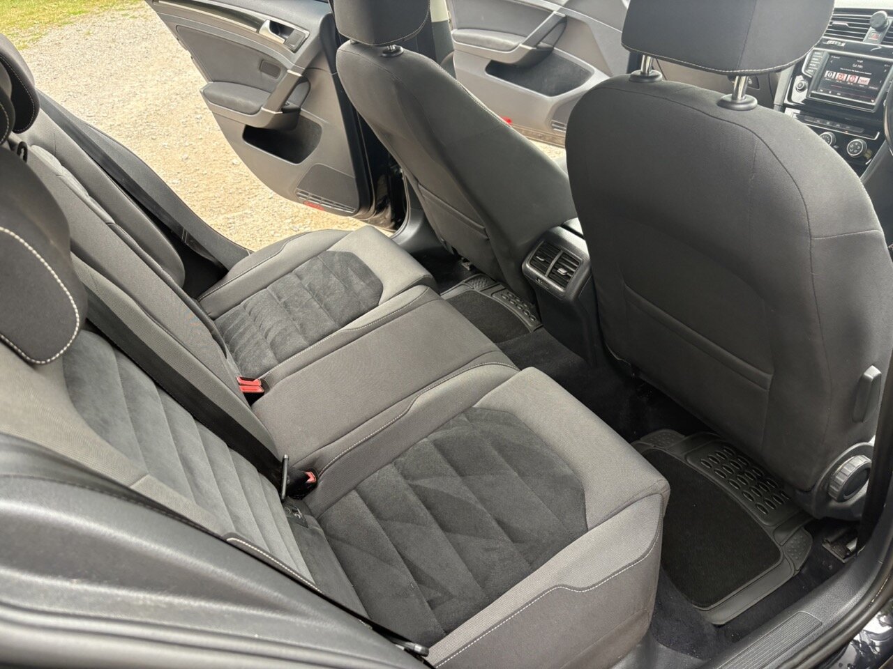 Used Volkswagen Golf 2015 for sale - 76105357: Photo 13