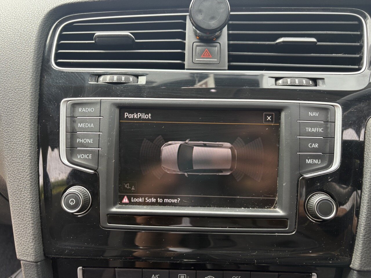 Used Volkswagen Golf 2015 for sale - 76105357: Photo 19