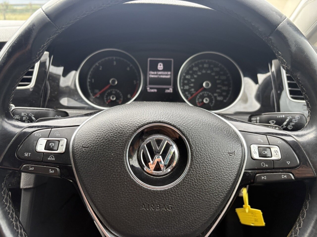 Used Volkswagen Golf 2015 for sale - 76105357: Photo 21