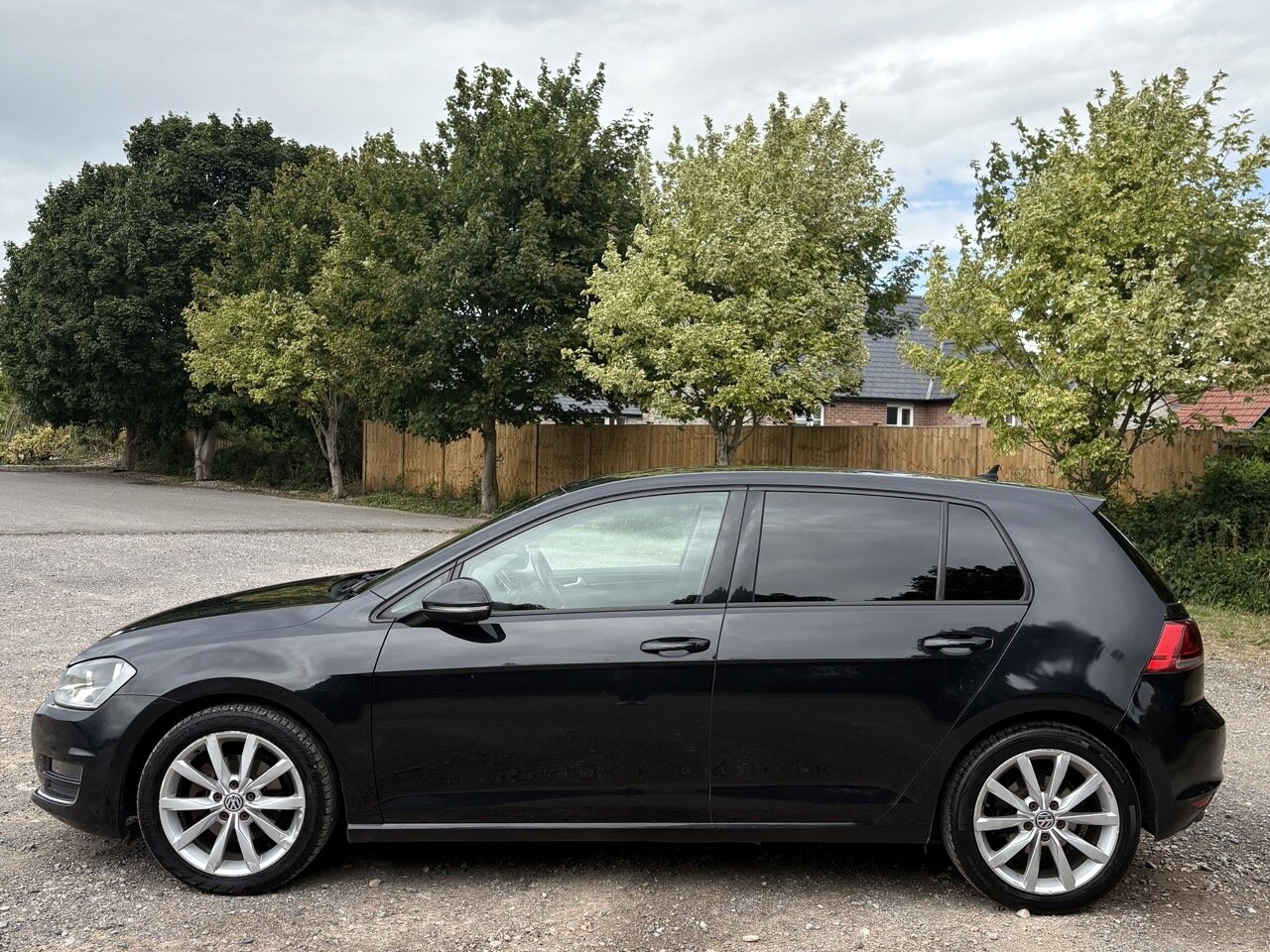 Used Volkswagen Golf 2015 for sale - 76105357: Photo 6