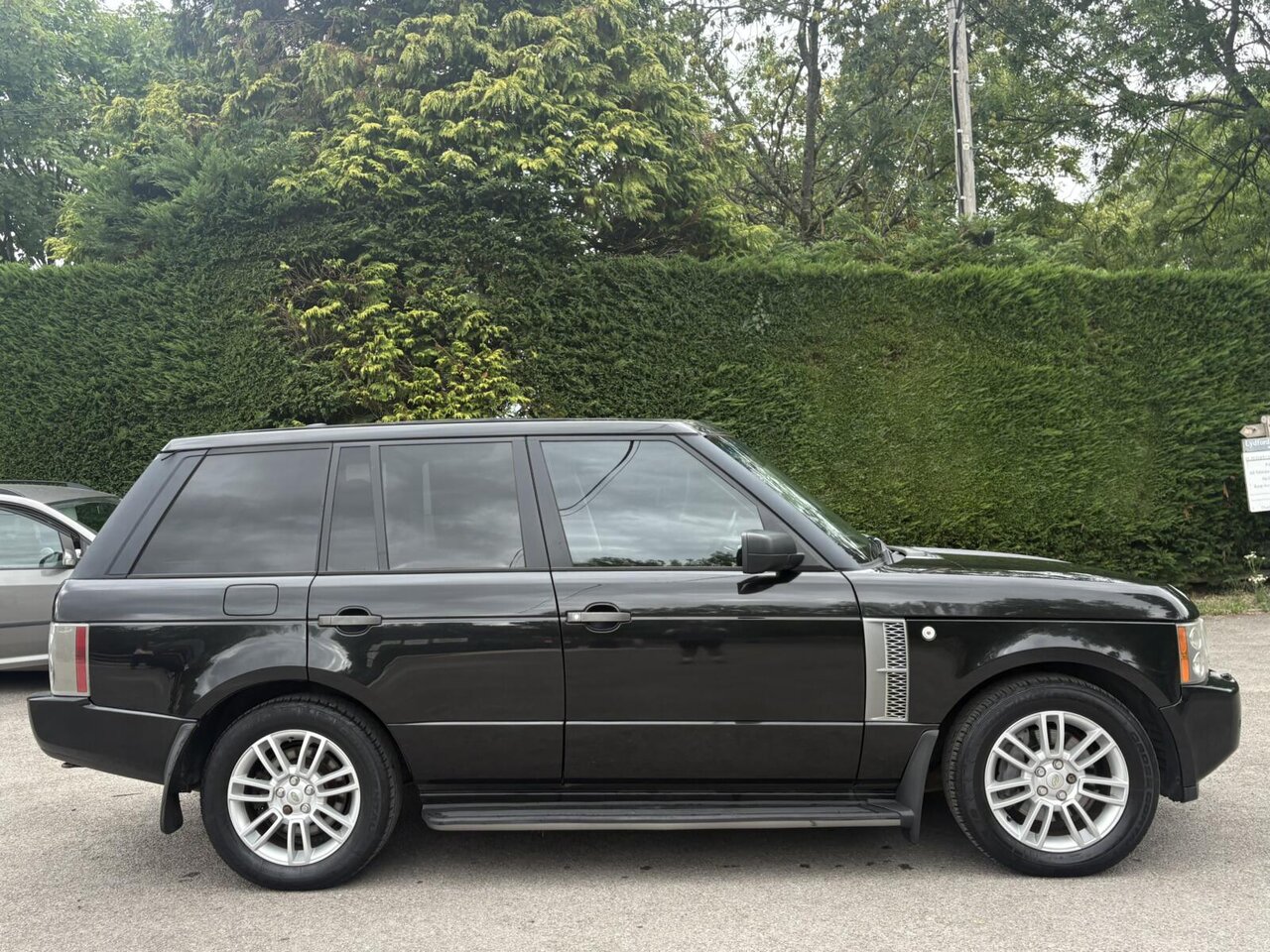 Used Land Rover Range Rover 2009 for sale - 76105355: Photo 2
