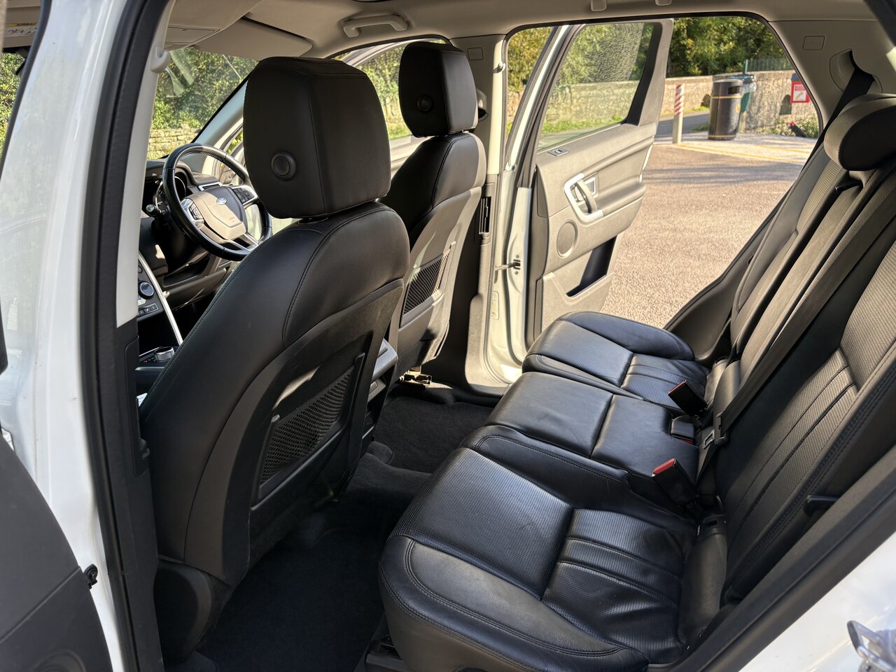 Used Land Rover Discovery Sport 2016 for sale - 76124866: Photo 16
