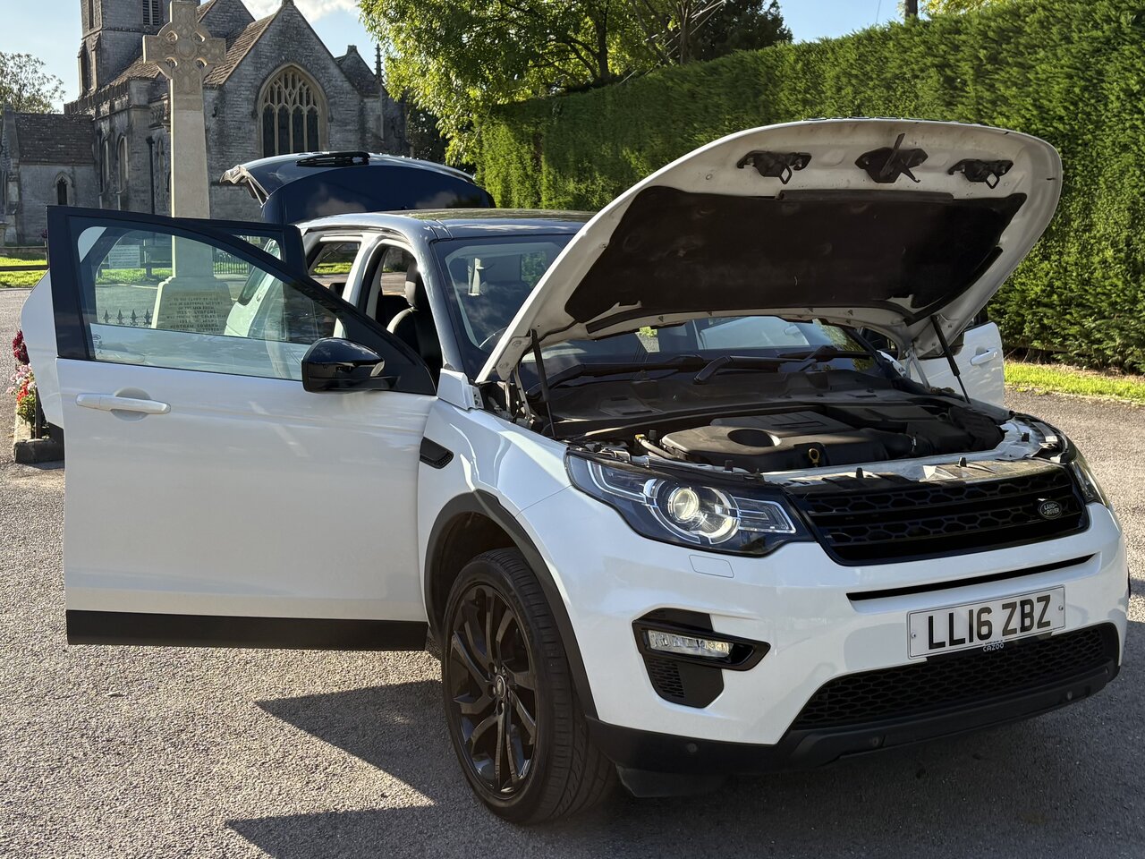 Used Land Rover Discovery Sport 2016 for sale - 76124866: Photo 9