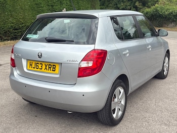 Used Skoda Fabia 2013 for sale - 76105347: Photo