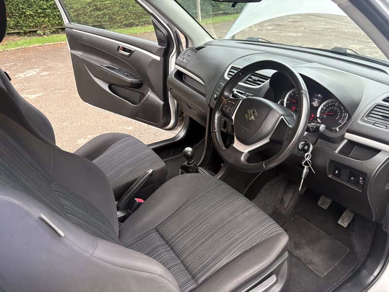 Used Suzuki Swift 2015 for sale - 76603766: Photo 11