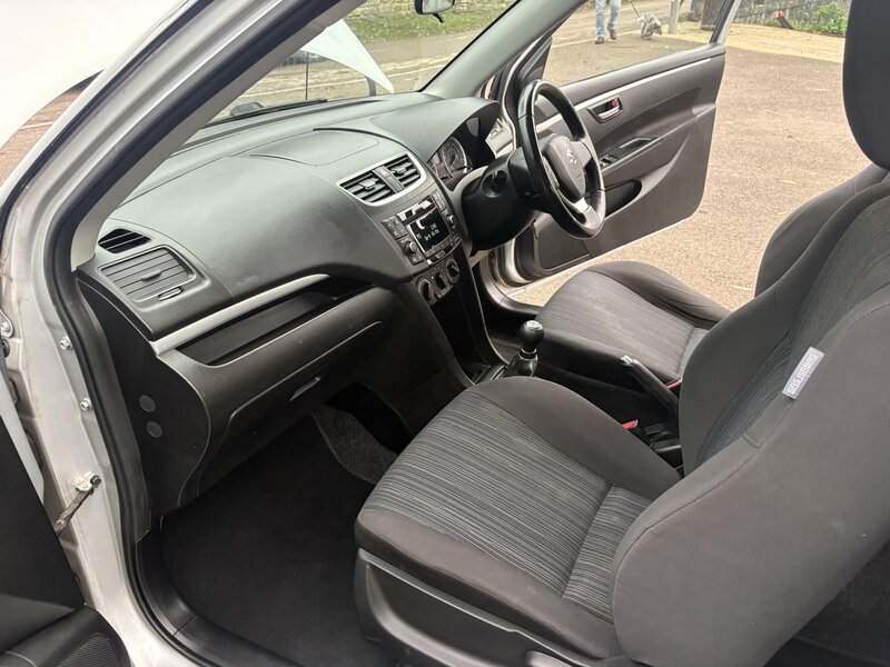 Used Suzuki Swift 2015 for sale - 76603766: Photo 27