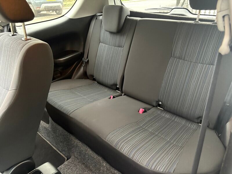 Used Suzuki Swift 2015 for sale - 76603766: Photo 28