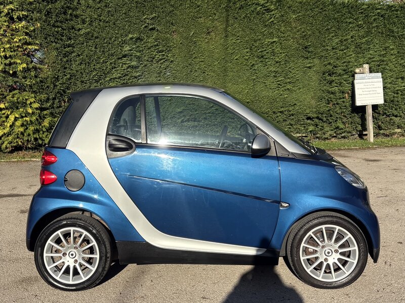 Used smart fortwo 2010 for sale - 76623775: Photo 2