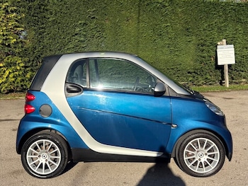 Used smart fortwo 2010 for sale - 76623775: Photo