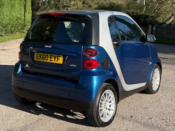 Used smart fortwo 2010 for sale - 76623775: Photo