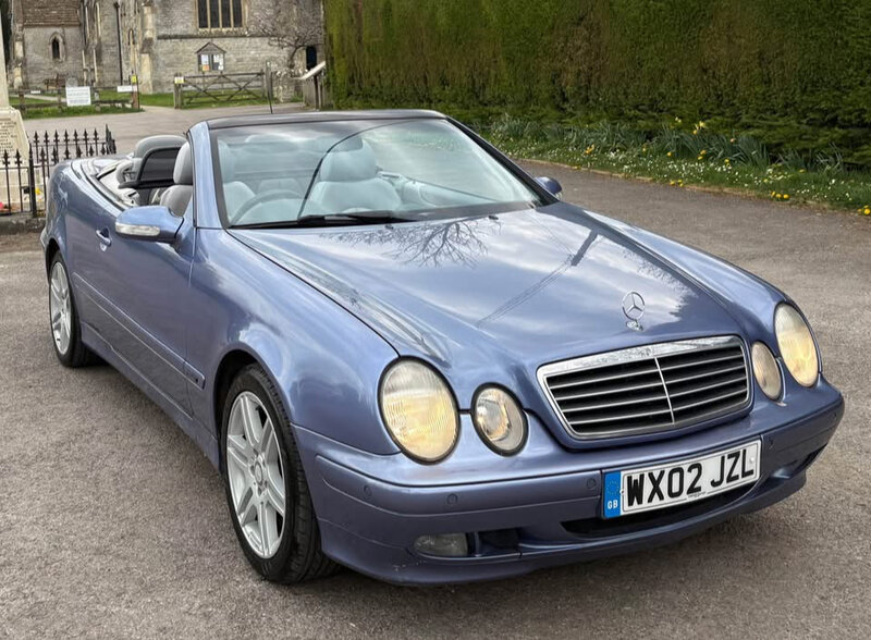 Used Mercedes-Benz CLK 2002 for sale - 76623773: Photo 1