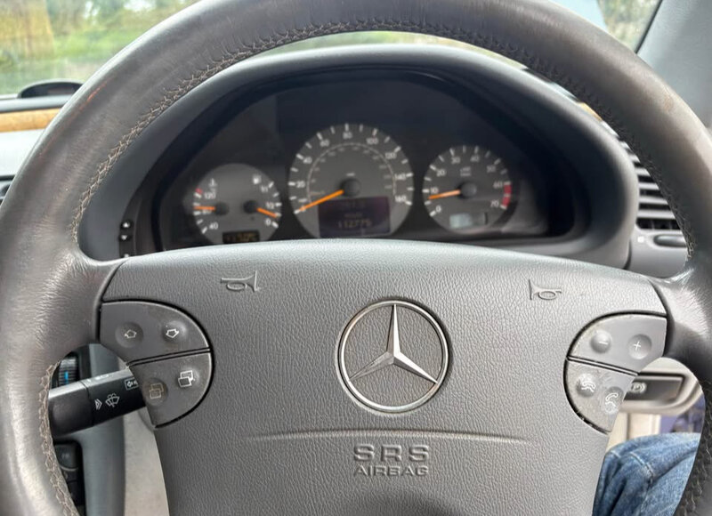 Used Mercedes-Benz CLK 2002 for sale - 76623773: Photo 17