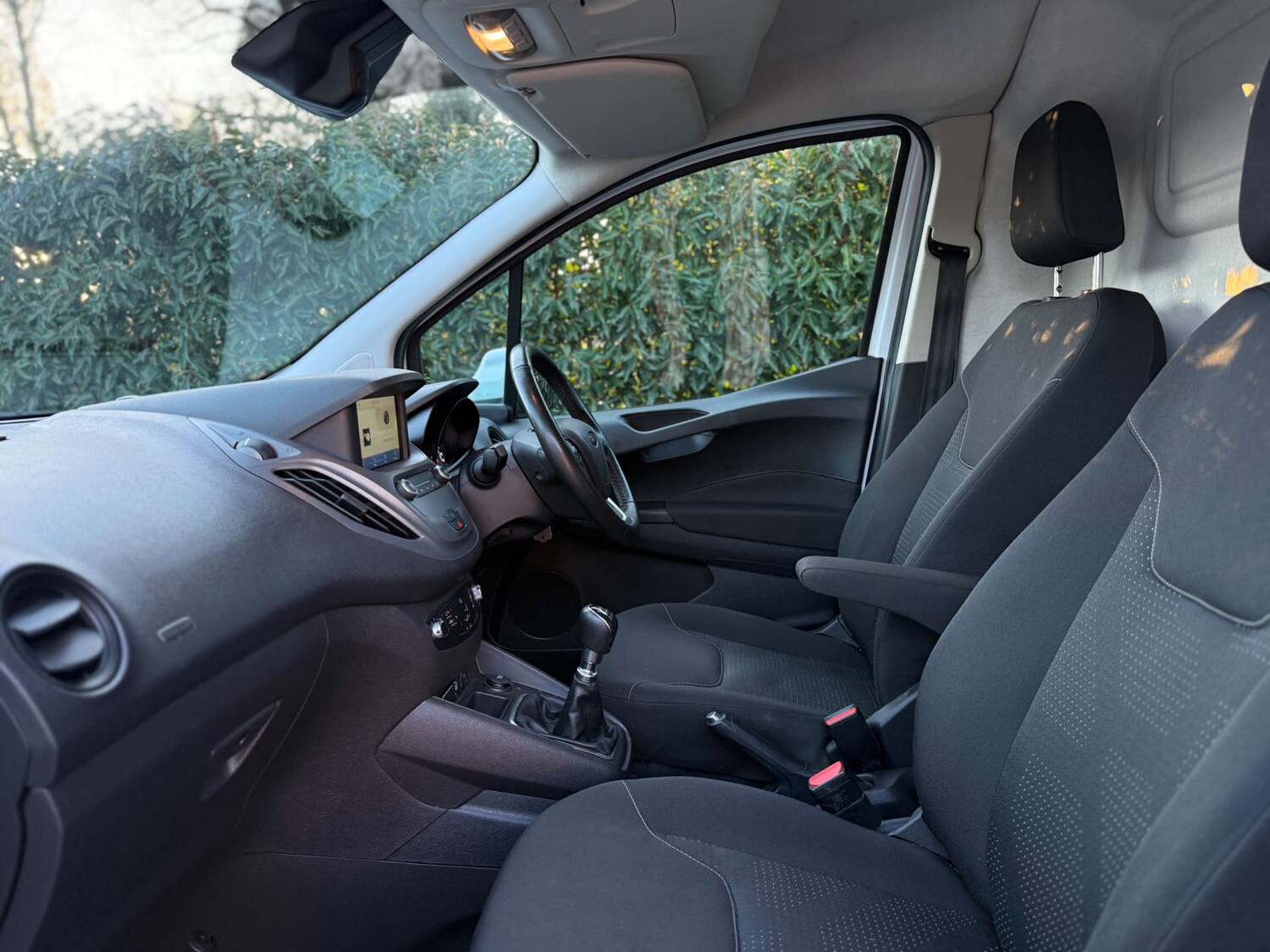 Used Ford Transit Courier 2022 for sale - 76148230: Photo 15