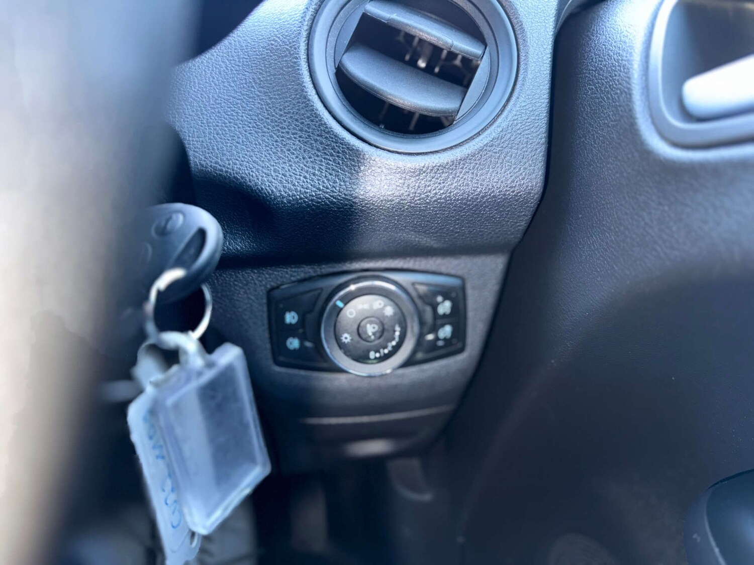 Used Ford Transit Courier 2022 for sale - 76148230: Photo 23