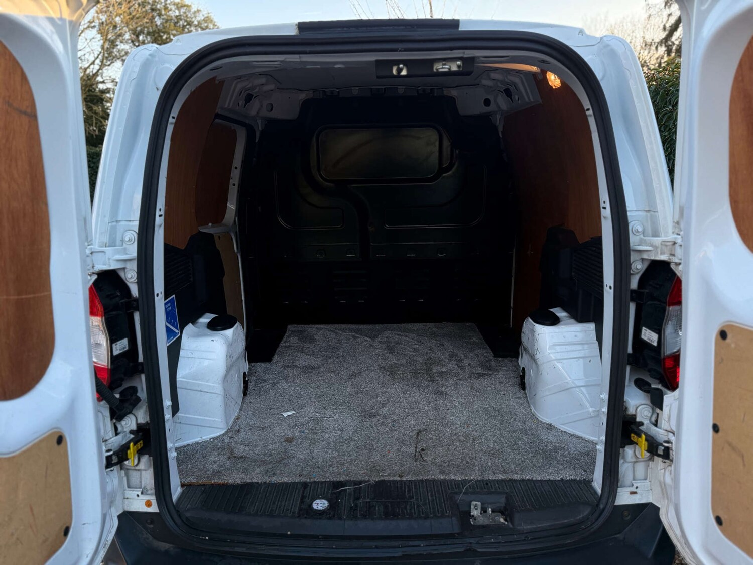 Used Ford Transit Courier 2022 for sale - 76148230: Photo 26