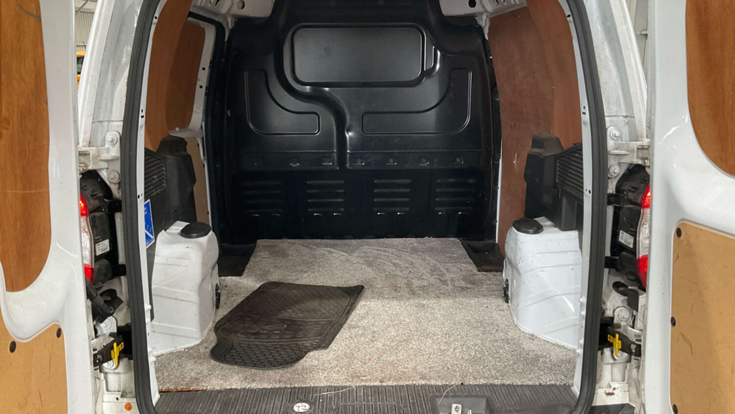 Used Ford Transit Courier 2022 for sale - 76148230: Photo 7