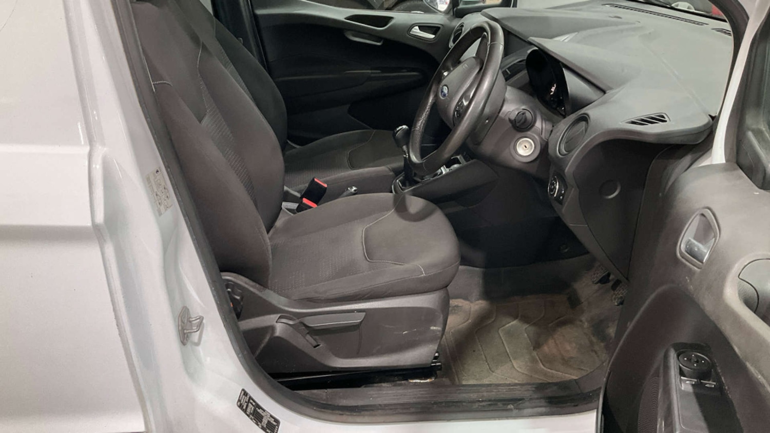 Used Ford Transit Courier 2022 for sale - 76148230: Photo 9