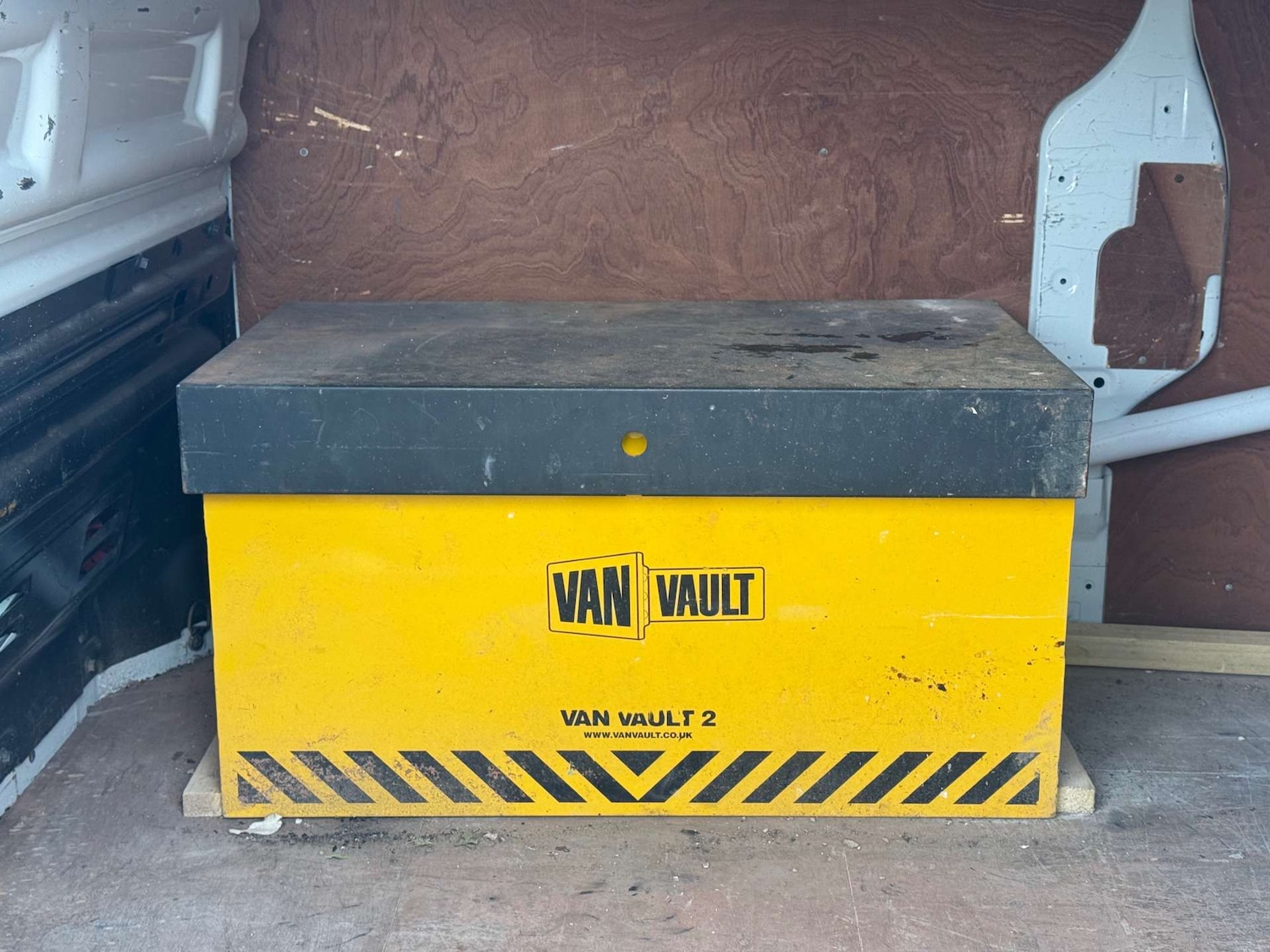 Vehicle 33