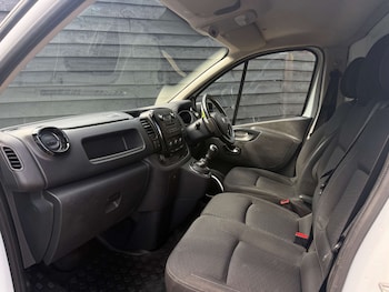 Used Vauxhall Vivaro 2018 for sale - 78846635: Photo