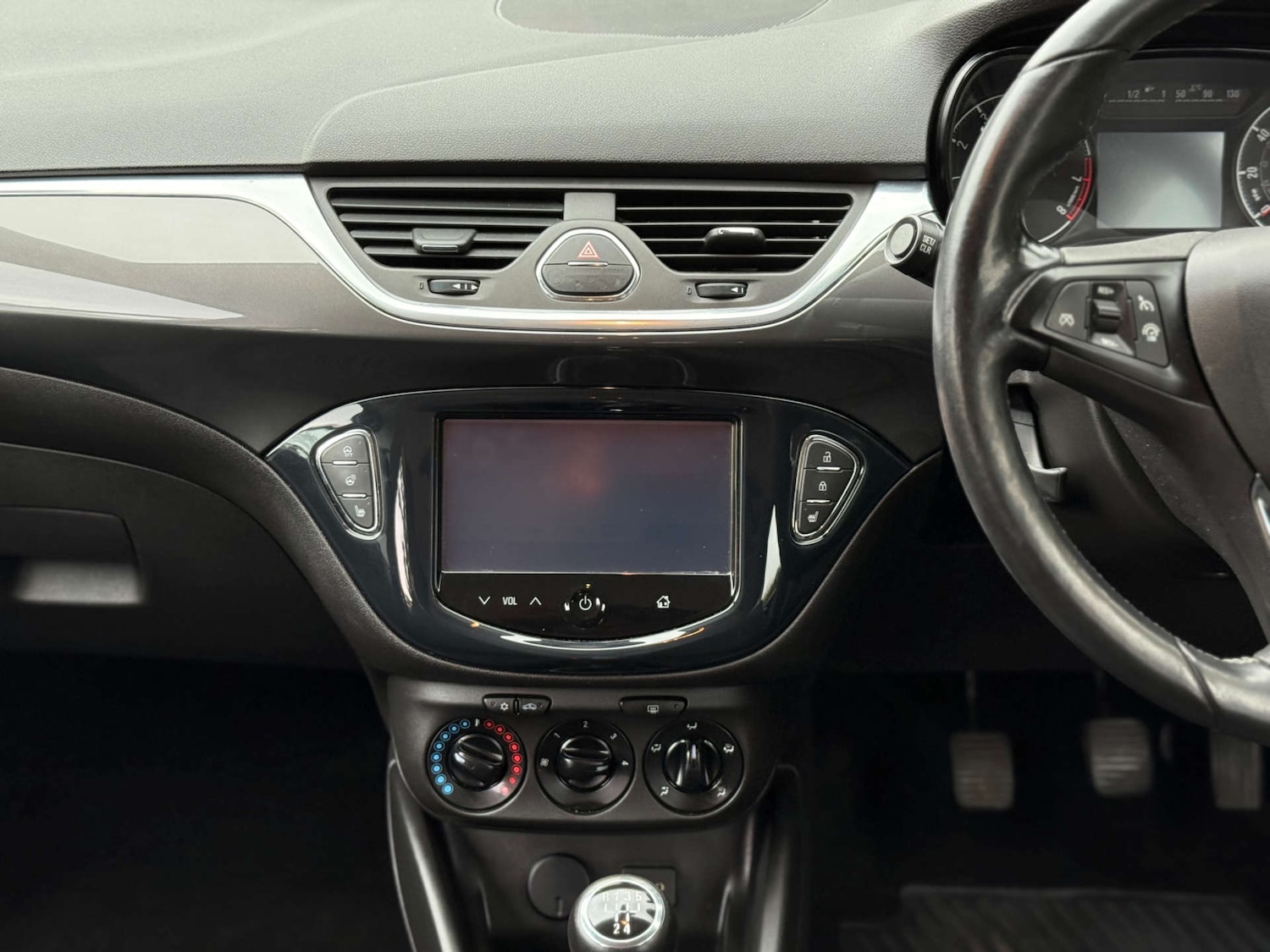 Used Vauxhall Corsa 2015 for sale - 76601415: Photo 31