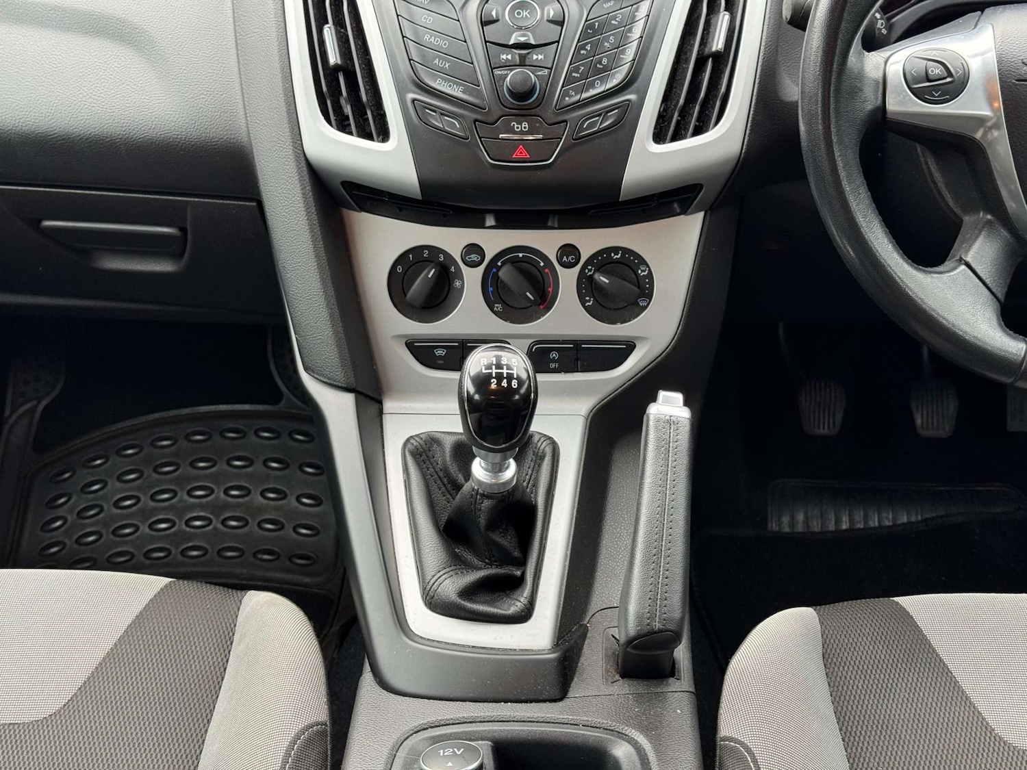 Used Ford Focus 2014 for sale - 76681877: Photo 13