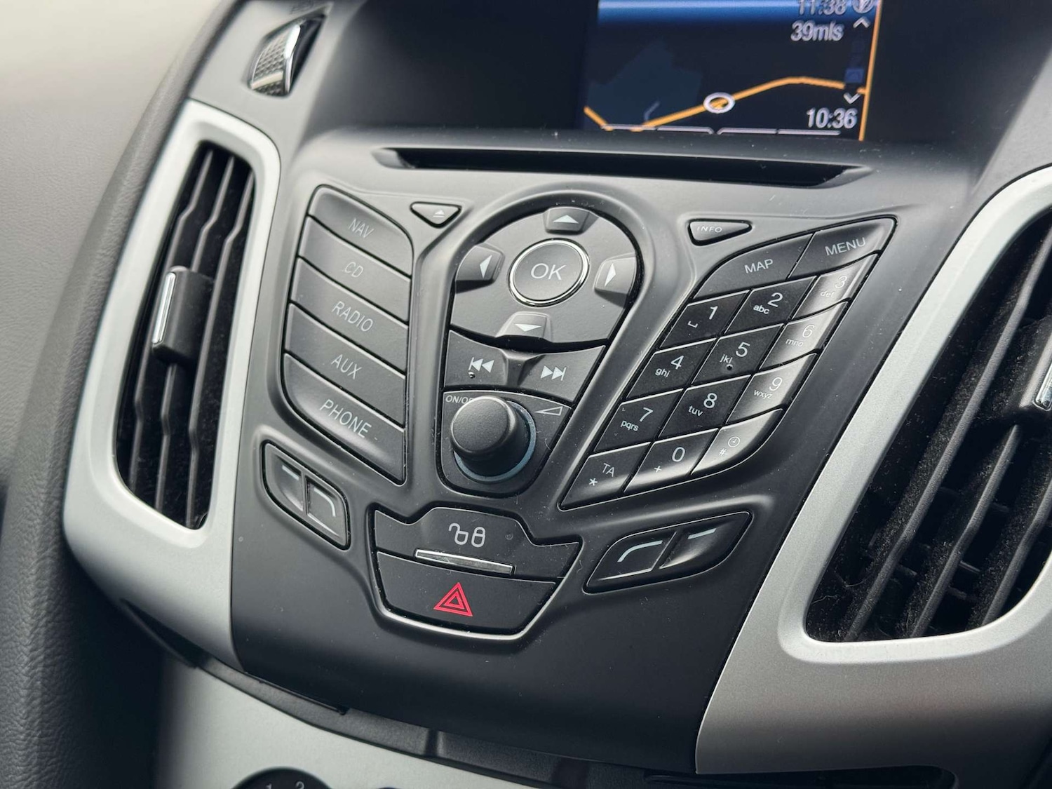 Used Ford Focus 2014 for sale - 76681877: Photo 16