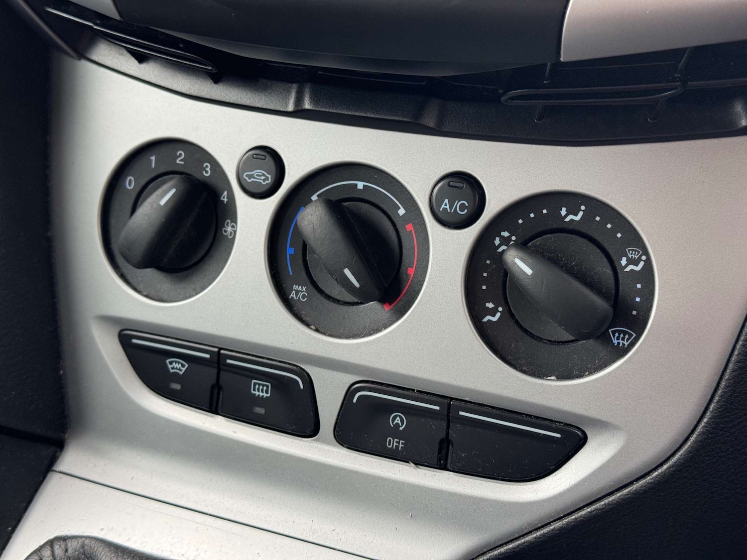 Used Ford Focus 2014 for sale - 76681877: Photo 17