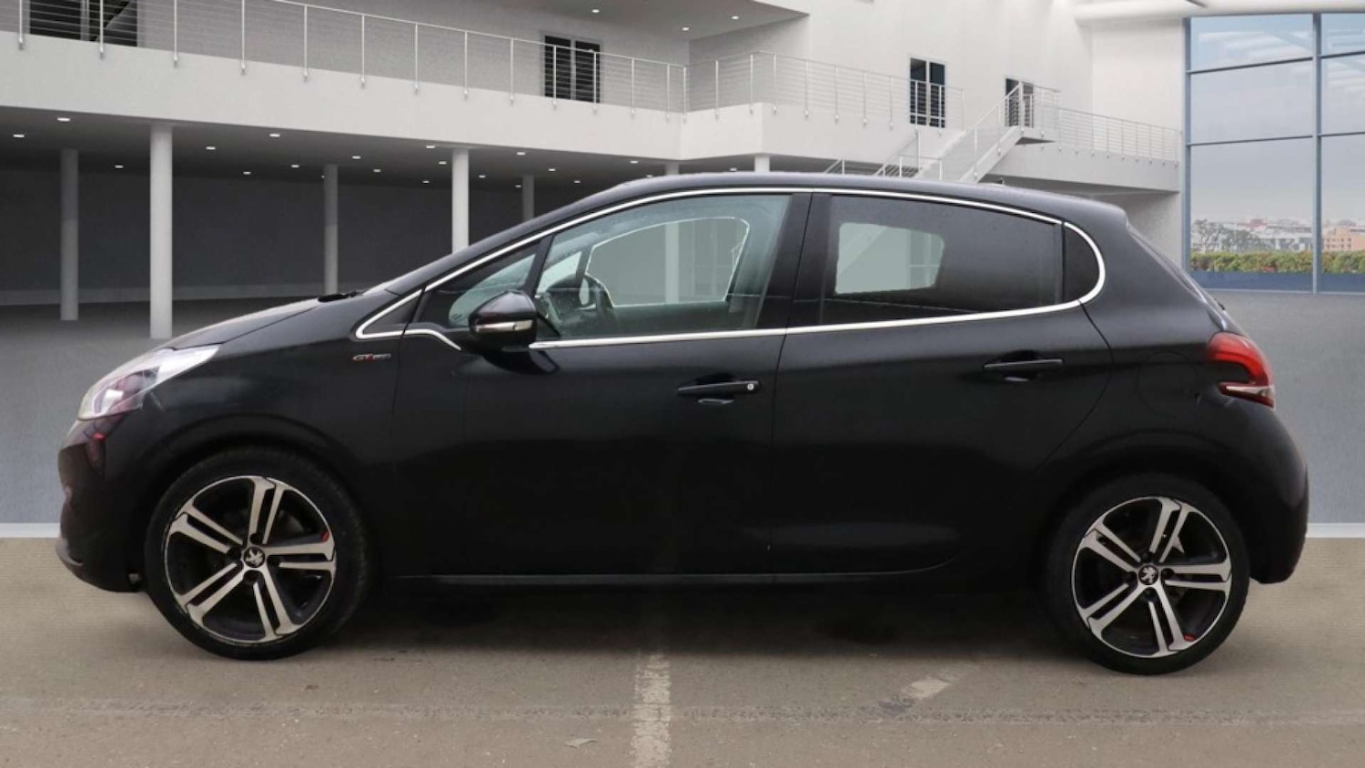 Used Peugeot 208 2019 for sale - 76427144: Photo 6