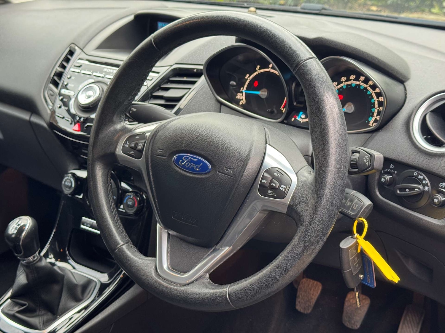 Used Ford Fiesta 2014 for sale - 76384169: Photo 25