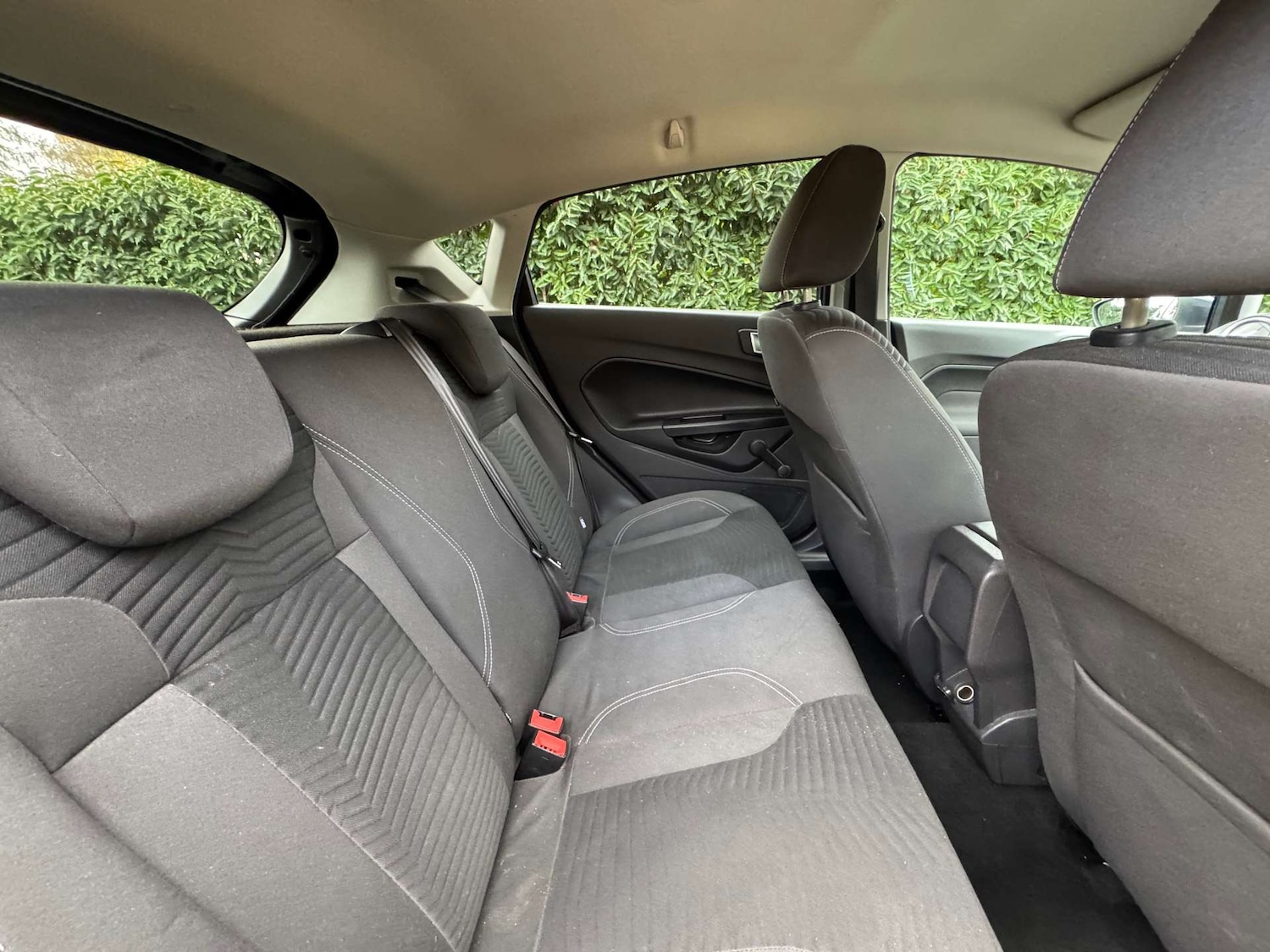 Used Ford Fiesta 2014 for sale - 76384169: Photo 3