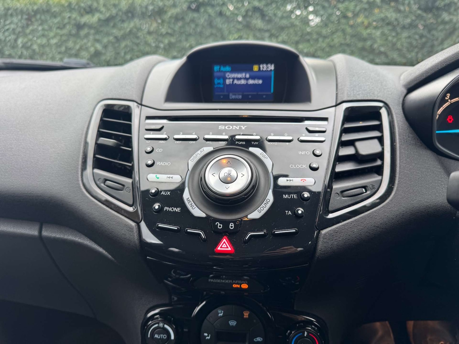 Used Ford Fiesta 2014 for sale - 76384169: Photo 33