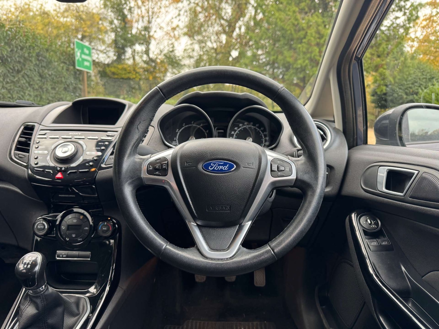 Used Ford Fiesta 2014 for sale - 76384169: Photo 35