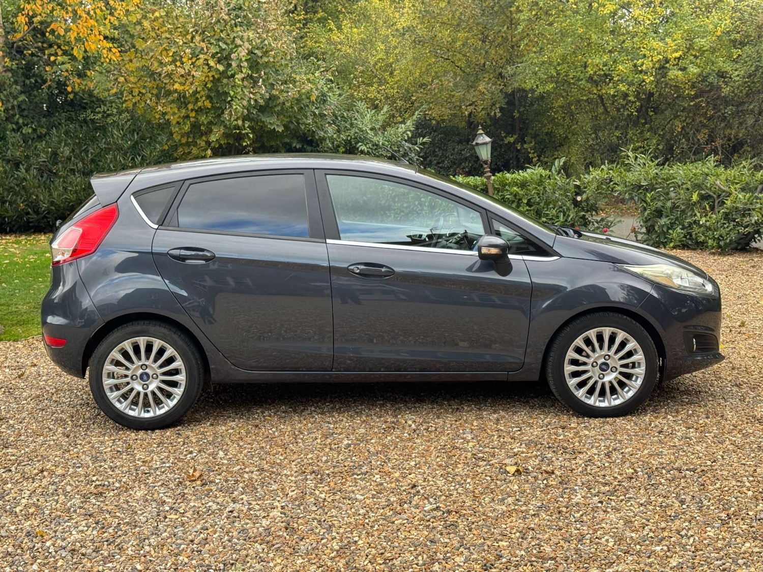 Used Ford Fiesta 2014 for sale - 76384169: Photo 5