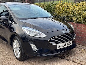 Used Ford Fiesta 2018 for sale - 77813602: Photo