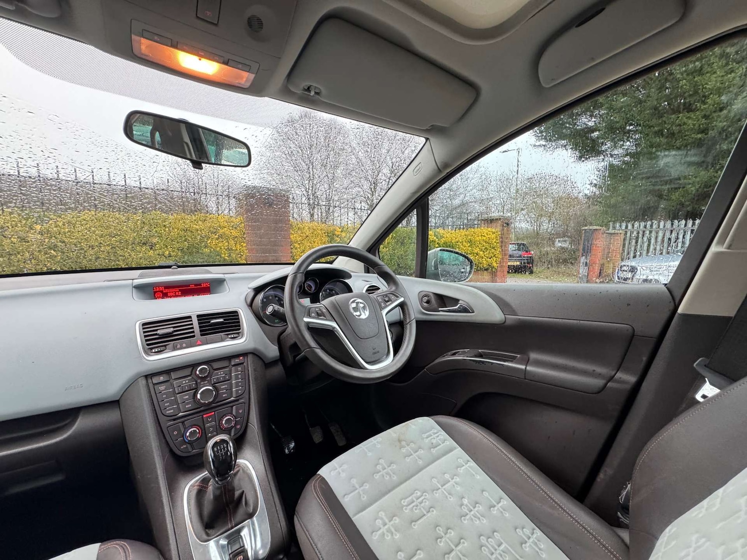 Used Vauxhall Meriva 2012 for sale - 77326052: Photo 24