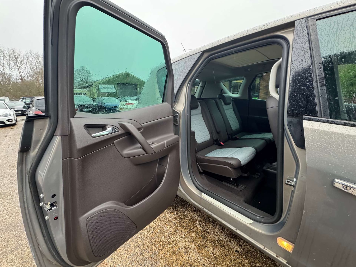 Used Vauxhall Meriva 2012 for sale - 77326052: Photo 28