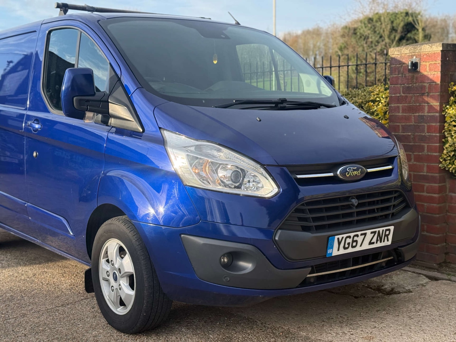 Used Ford Transit Custom 2017 for sale - 77888873: Photo 2