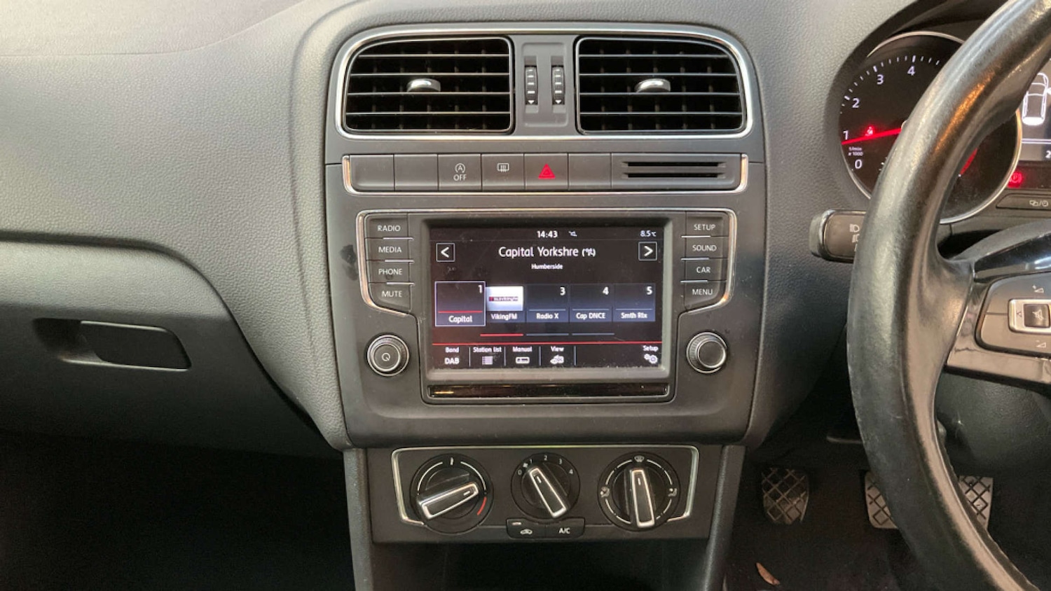 Used Volkswagen Polo 2014 for sale - 76739838: Photo 17